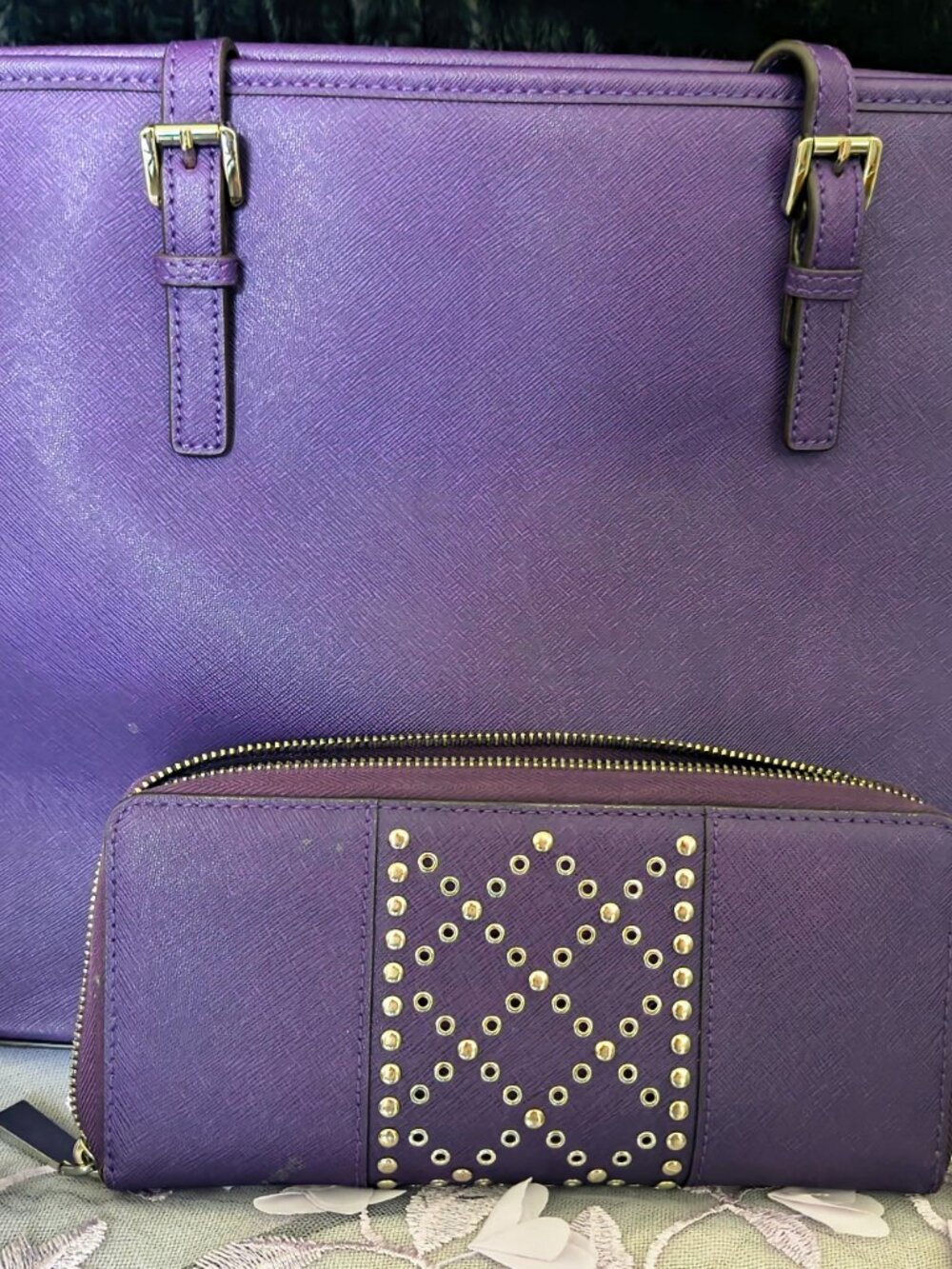 Michael Kors Purple Saffiano Leather Studded Tote Bag & Zip Wallet Matching Set - Picture 3 of 5